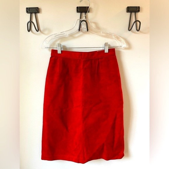Carla New York Dresses & Skirts - Vintage leather skirt, Carla New York, women’s 6, red mini/midi pencil skirt EUC